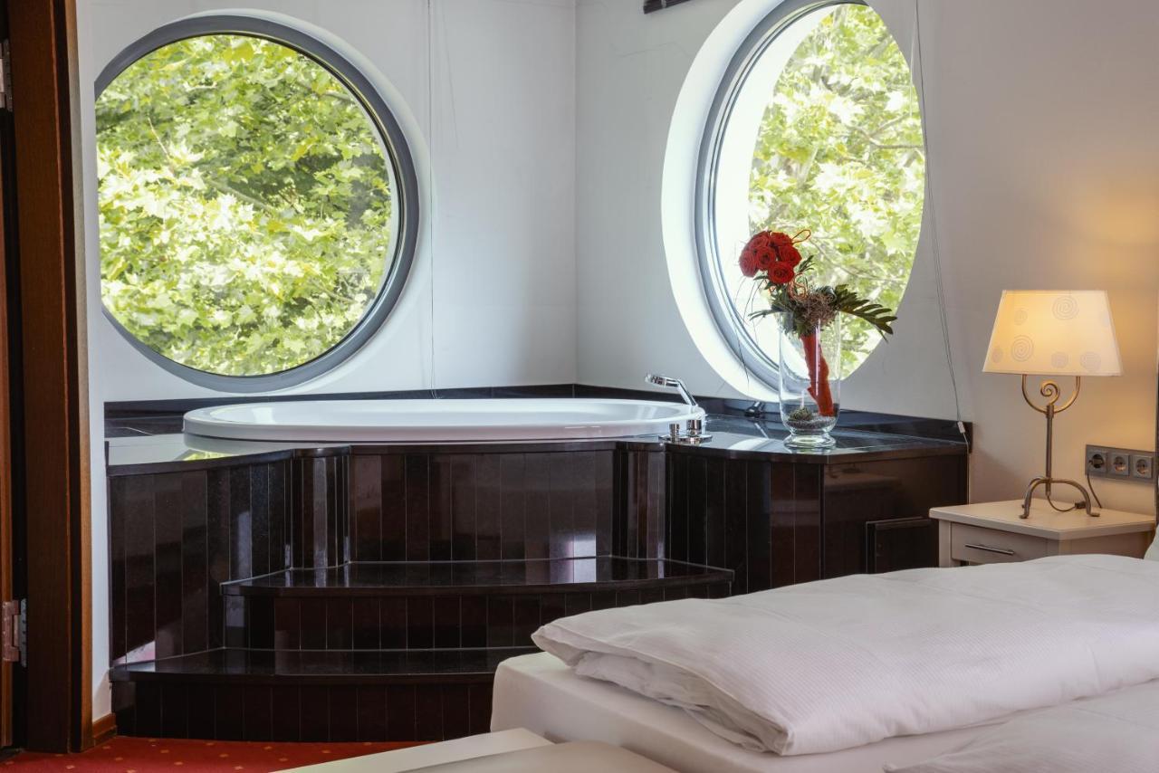 Parkhotel Volklingen Ngoại thất bức ảnh
